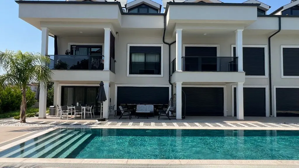 Flats in Calis